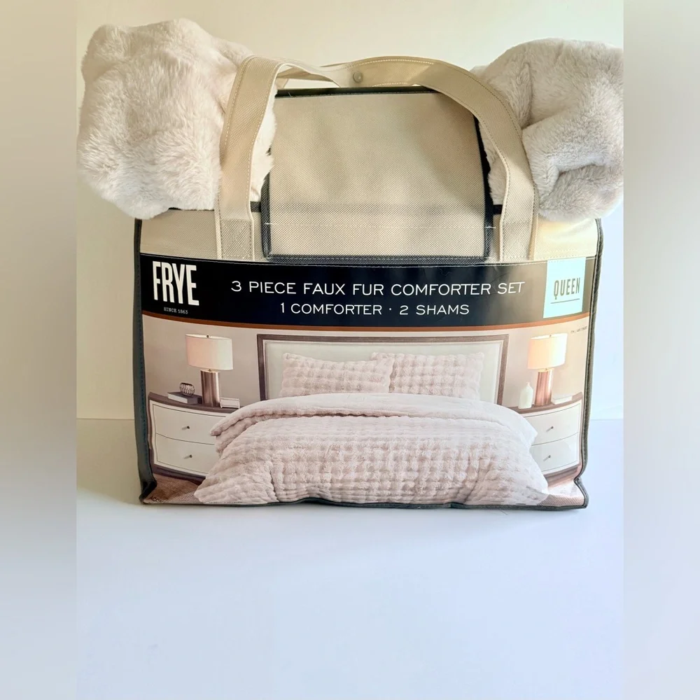 FRYE 3 Piece Luxurious Faux Fur Comforter Set Queen Ivory Plush 2 Shams NEW